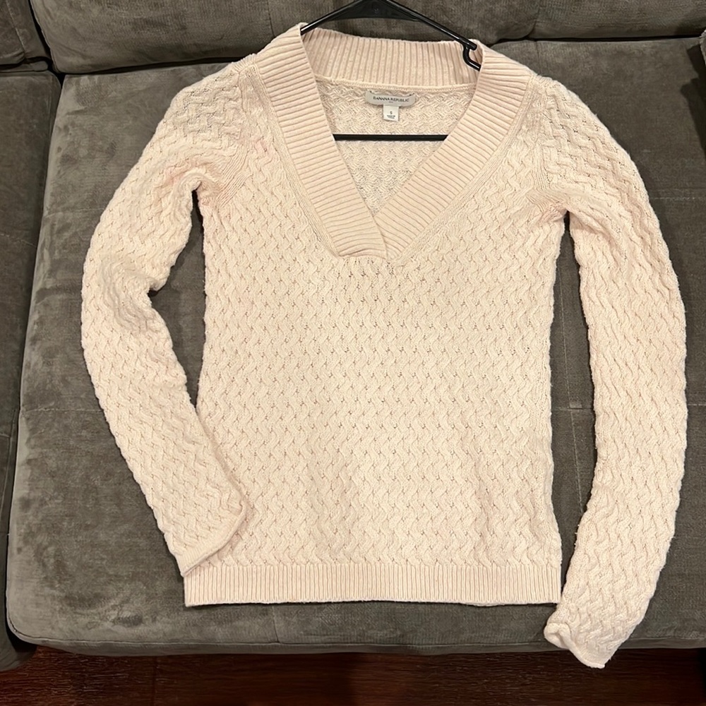 BR small sweater